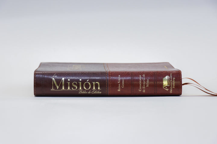 Nueva Misión Biblia de Estudios con Himnario Adventista—Cafe